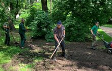 Фото 3: У парку імені Івана Франка облаштовують благоустрій