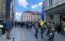 Фото 1: Львів попрощався із загиблим на війні Героєм Андрієм Супріганом