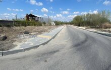 Фото 1: Ремонт вул. Бескидської уже виконано на 70%: залишається облаштувати тротуар і постелити верхній шар асфальту