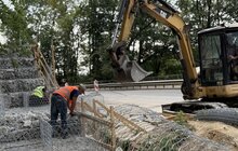 Фото 2: Уже на 85% облаштовано підпірну стінку на межі Львова і Винник
