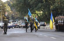 Фото 6: Урочисте підняття Державного Прапора України