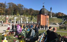 Фото 1: На Личакові поховали Героя, який помер після тривалого лікування