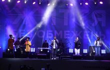 Фото 11: Нік Вуйчич виступив перед багатотисячною аудиторією у Львові