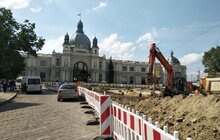 Фото 5: На пл. Двірцевій завершують влаштування каналізаційного колектора