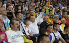 Фото 10: Мер Львова відвідав футбольний матч між збірними України та Люксембургу