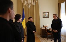 Фото 1: Мер Львова подякував військовим капеланам за служіння