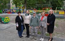 Фото 1: У львівському садочку відкрили інклюзивний дитячий майданчик
