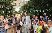 Фото 12: На Сихові відкрили дитячий інклюзивний майданчик