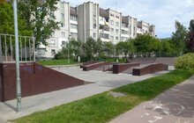 Фото 2: Скейтпарк на вул. Богдана Хмельницького вже відкритий для відвідувачів: усі аварійні конструкції замінили на нові