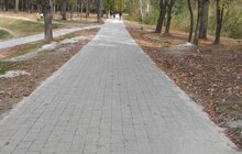 Фото 3: У парку «Горіховий гай» завершили капітальний ремонт доріжки