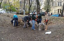 Фото 2: «Львівська пивоварня» прибрала парк ім. І. Франка