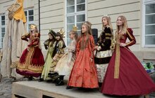 Фото 19: У Львові відбулося карнавальне відкриття театрального фестивалю «Золотий Лев на вулиці - 2020»