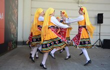 Фото 5: На День міста у подвір’ї Палацу Мистецтв розпочався ІІІ Lviv Barbecue Fest