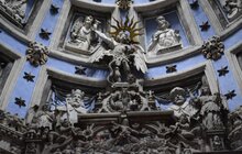 Фото 4: Металеву браму каплиці Боїмів у Львові відреставрують