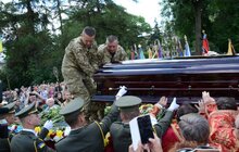 Фото 12: У Львові тисячі вірян попрощались з Блаженнішим Любомиром Гузаром