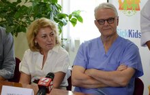Фото 2: В міській дитячій клінічній лікарні Львова провідні фахівці з Канади консультують та оперують діток зі всієї України