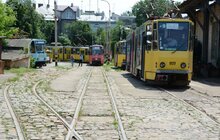 Фото 15: Дезінфекція електротранспорту продовжується: миття відбувається щоночі, а у вагонах встановлені дезінфікатори