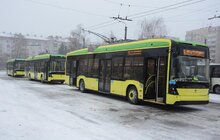 Фото 16: Львів отримав нові тролейбуси та малогабаритні низькопідлогові автобуси