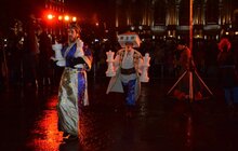 Фото 25: Відкриття Чемпіонату світу з шахів серед жінок завершила вулична вистава від театру «Воскресіння»