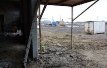 Фото 18: Мерія застерігає: на вул. Земельній тривають самочинні будівельні роботи