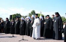 Фото 17: У Львові вшанували спочилих захисників України та помолились на могилі Патріарха Димитрія