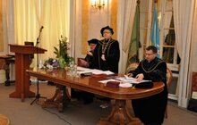 Фото 1: Тамарі Смовженко вручили Золотий герб міста Львова 