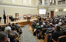 Фото 6: «Кожен з нас може знайти себе у праці Любомира Гузара, яку сьогодні ми презентуємо», - А. Садовий
