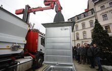 Фото 2: На пл. Соборній облаштували підземний контейнерний майданчик для збору твердих побутових відходів