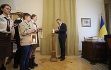 Фото 4: Пластуни та скаути передали місту Вифлеємський вогонь миру