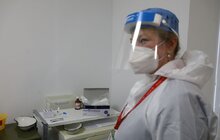Фото 2: Лікарні швидкої допомоги передали тисячу експрес-тестів на антиген до СOVID
