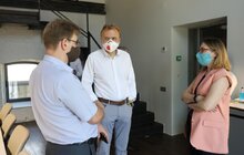 Фото 19: Мер Львова вручив компанії «Ензим» подяку за допомогу місту під час карантину