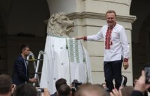Фото 9: «Вишиванка об’єднує всіх українців і всіх класних людей у світі», — А. Садовий
