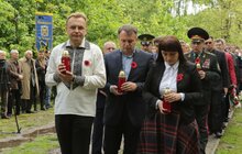 Фото 15: У Львові відзначили День пам'яті та примирення