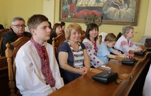Фото 7: Учень 11 класу своєю перемогою виграв для гімназії «Євшан» комп’ютерний клас