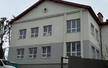 Фото 6: Будівництво школи № 41 у Брюховичах: триває монтаж стель, освітлення, завершуються підлогові роботи