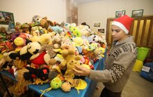 Фото 20: Мер Львова відвідав Фабрику св. Миколая і залишив подарунки дітям, а також попросив, щоб усім дітям цього року Миколай приніс книжки