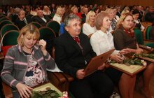Фото 15: В першу неділю жовтня Україна відзначає День працівників освіти