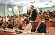 Фото 24: «Я би дуже хотів, щоб у кожній справі, яку ви робите, ви бачили добро, щоб ви міняли цей світ», - А. Садовий на відкритті IV Львівського медіафоруму