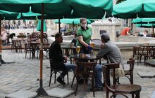 Фото 3: Моніторингові групи перевіряють суб'єкти господарювання та міський транспорт на дотримання карантинних заходів