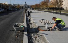 Фото 6: Триває ремонт вул. Чернівецької: на обох частинах вулиці вже постелено перші шари асфальту