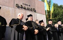 Фото 5: Мер Львова привітав студентів-першокурсників Львівського національного університету імені Івана Франка