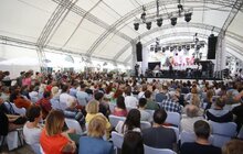 Фото 3: Львівський хор «Гомін» виконав на сцені Leopolis Jazz Fest джазові композиції