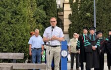 Фото 6: Майбутні лікарі та фармацевти склали Клятву: у Львові відбувся випуск студентів медуніверситету