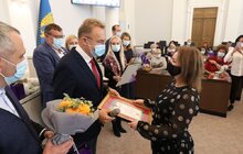 Фото 43: З нагоди Дня вчителя у Львові нагородили 55 найкращих працівників освіти