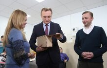 Фото 17: Новий осередок для важконеповносправної молоді на вул. Кирилівській, 3а
