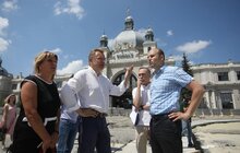 Фото 10: «До кінця цього року вже можна буде трамваєм проїхати прямо до входу у вокзал», — А. Садовий про ремонт пл. Двірцевої