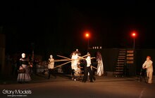 Фото 26: Відкриття фестивалю «Золотий лев» вуличною виставою «Вишневий сад» за п'єсою А. П. Чехова