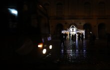 Фото 3: У Львові встановили різдвяну шопку