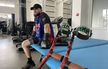 Фото 2: Своєю наполегливістю мотивує інших: у центрі НЕЗЛАМНІ відновлюється боєць батальйону «Вовки Да Вінчі», який втратив на війні ногу