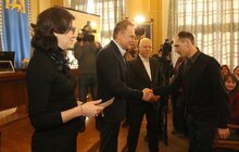 Фото 6: Сьогодні сім’ям бійців АТО вручили ордери на квартири у будинку на вул. Під Голоском, 22